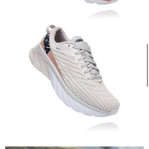 Hoka One Hoka Arabic 4 “Nimbus Cloud/Lunar Rock”